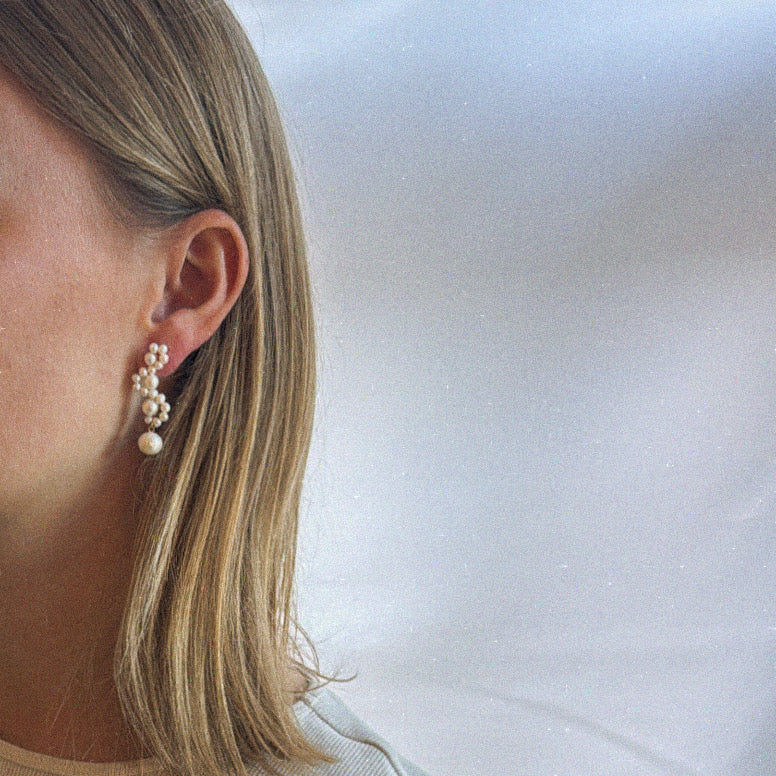 ALBERTE LONG EARRING