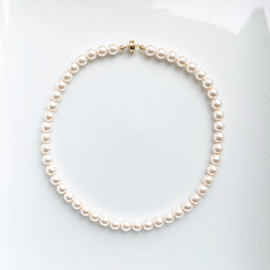 ELLIE DELICATE ROSE PEARL NECKLACE