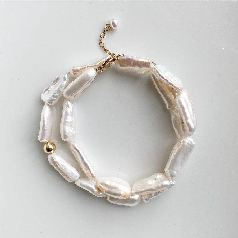 POLLY WHITE BAROQUE PEARL NECKLACE
