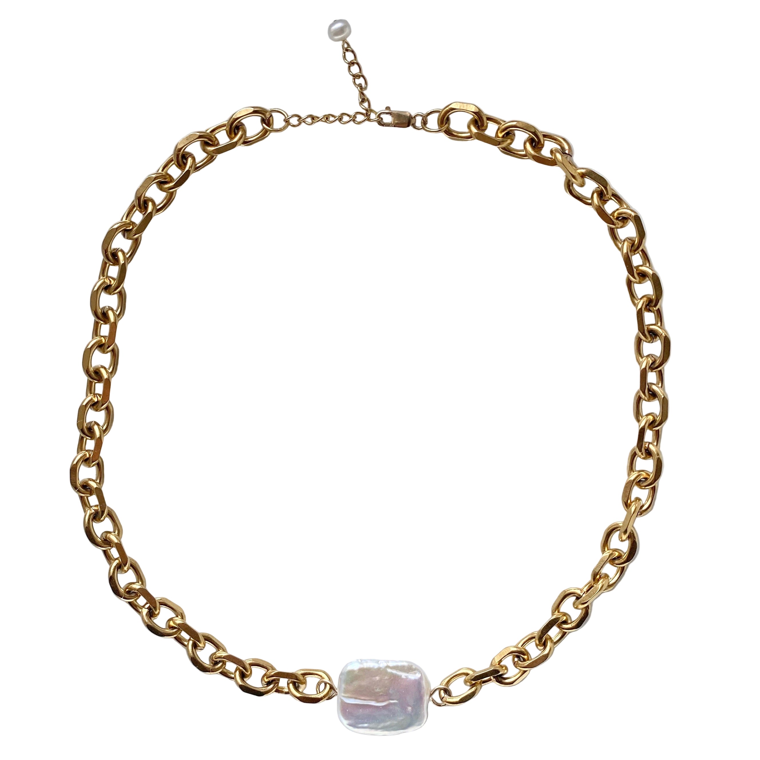 AYOLA NECKLACE